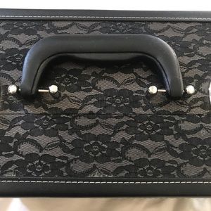 Caboodles Make up lace box